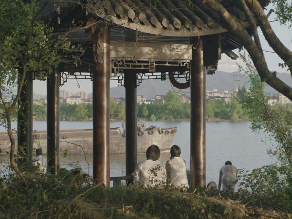 Dwelling in the Fuchun Mountains